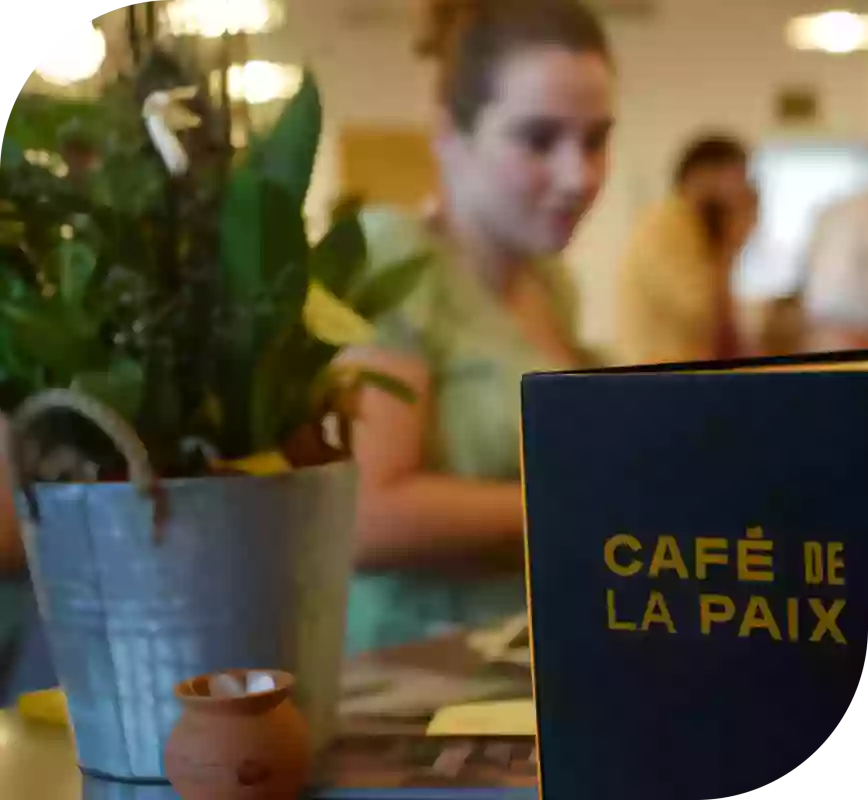 Café de la Paix - Restaurant Arles - Restaurant terrasse Arles
